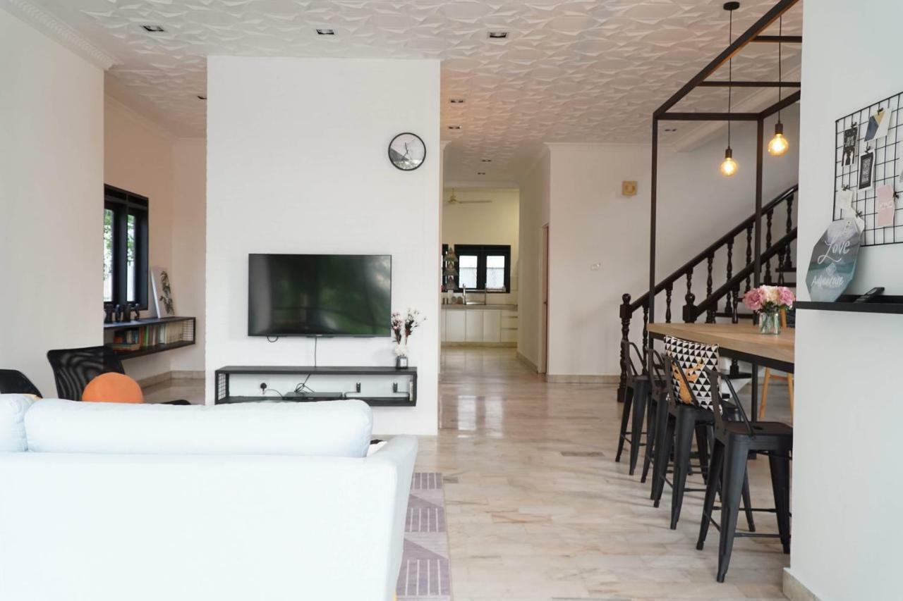 In Homs 26 Apartment Klang Bagian luar foto